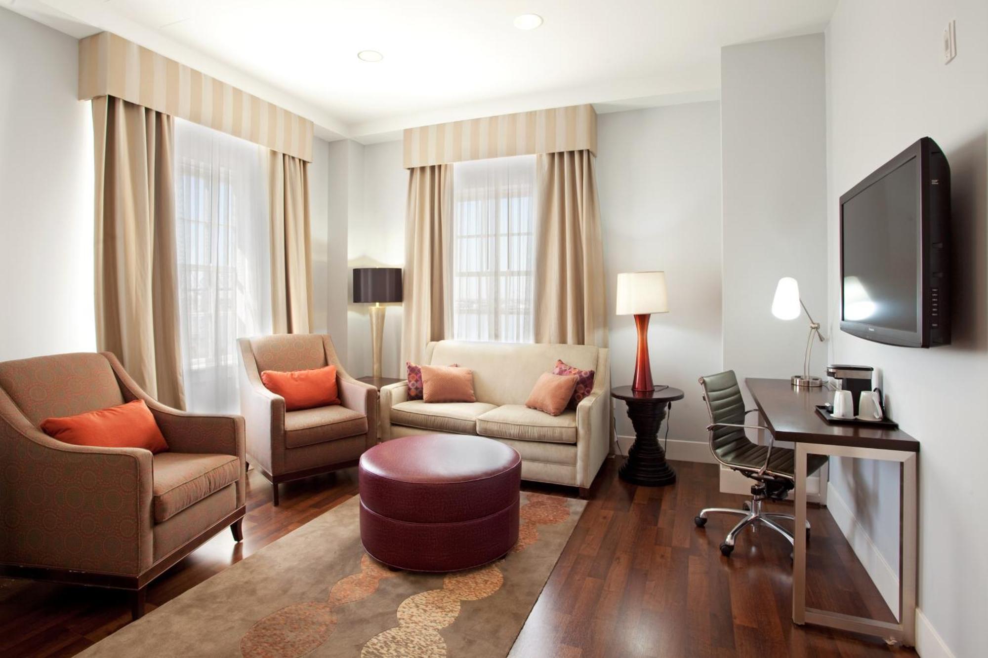 Hotel Indigo Downtown By Ihg