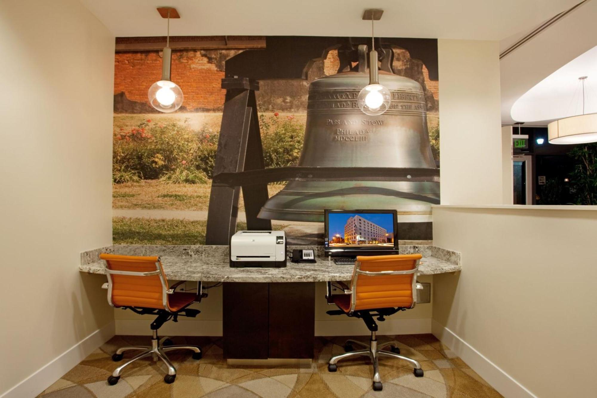 Hotel Indigo Downtown By Ihg 3*