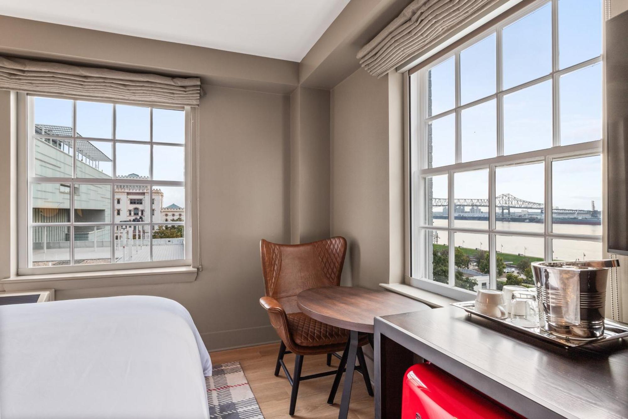Indigo Downtown By Ihg Hotel 3*