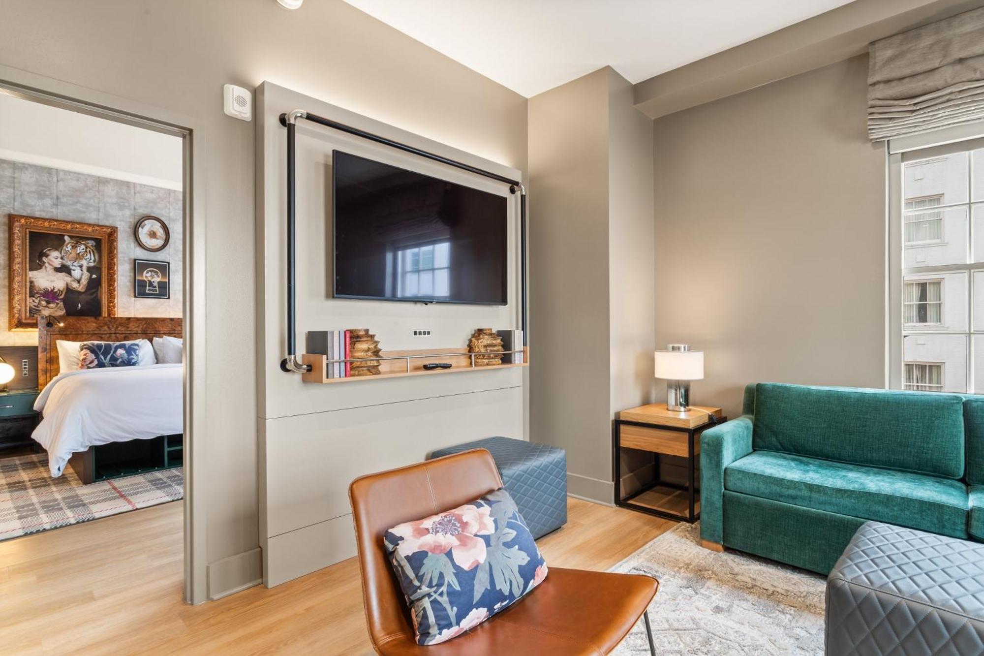 Hotel Indigo Downtown By Ihg 3*